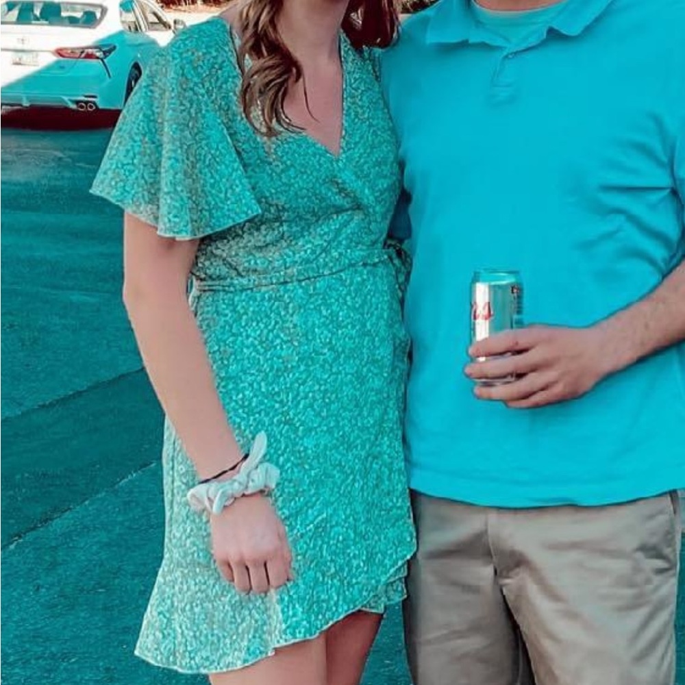 Shein dress - Picture 2 of 5